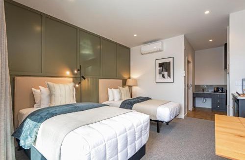 Bulls Hotel | The Stables Motel