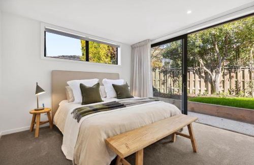 Wanaka House | The Wanaka Tree Escape | Lake Views & Prime Location
