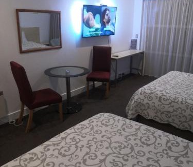 Fox Glacier Hotel | The Westhaven Motel