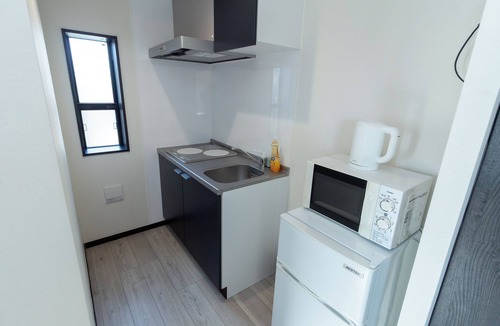 Sumida Apartment | Tokyo Skytree 201 Elegance Blue Twin Room with Bath and WC