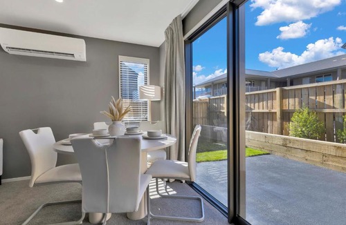 Hanmer Springs Apartment | Townhouse Alpine Escape Convenient - HS41010
