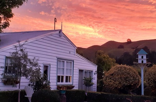 Tuamarina Cottage | Tranquil Self-Contained Apartment Nestled in Picturesque Marlborough