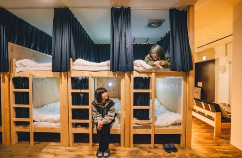 Otaru Hostel | Tug-B Bar&Hostel