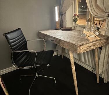 Vadstena House | Tummens B & B