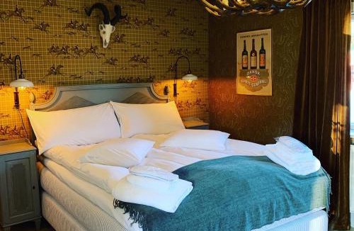 Trosa Hotel | Två Små Svin BnB