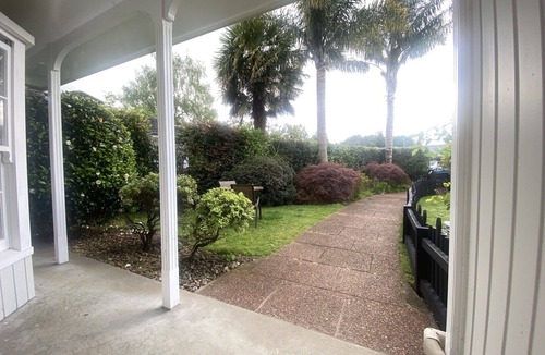 Cambridge Apartment | Two Palms Cambridge, peaceful and safe and pet friendly