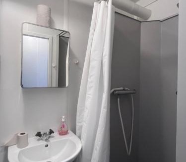 Lysekil Hotel | Ulseröd Hostel Lysekil