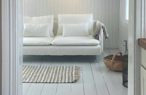 Risor House | Unique Risør home with charm central Tangen