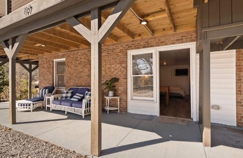 Lake Junaluska Apartment | Updated Studio 3Min Walk to Lake