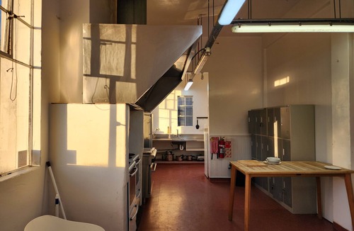 Carterton Hostel | Urban Lounge Sleepery Carterton