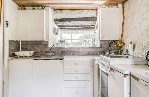 Falkvik House | Västra Näs by Interhome