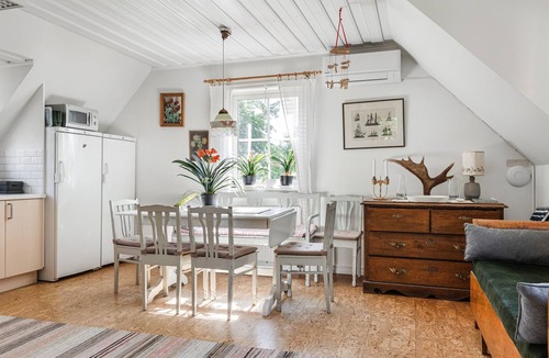 Trensum House | Vacation home Matvik by Interhome