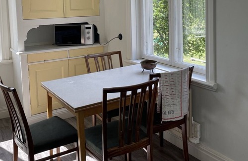 Stora Vika House | Vacker Villa på Landet med Djur & Natur som Närmsta Granne!