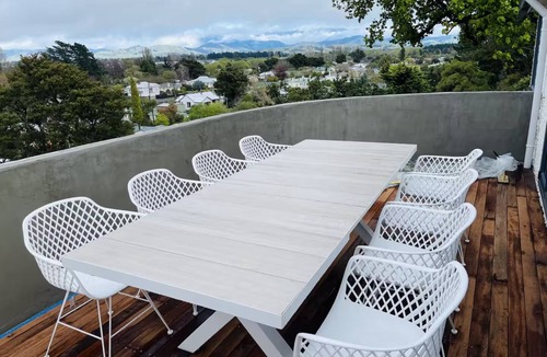 Masterton House | Views for the whole Family to enjoy