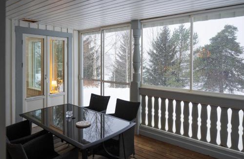 Edsbyn Villa | Villa Bessberget