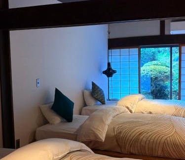 Sera-gun Villa | Villa Kuon Kisa 静かな里山に佇む古民家宿