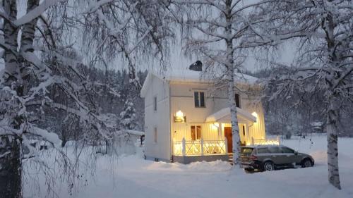 More Villa | Villa The White Moose, 6 rooms, 3 bedrooms, 2,5 baths, sauna, near Branäs