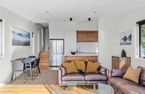 Pohara House | Vista Serena