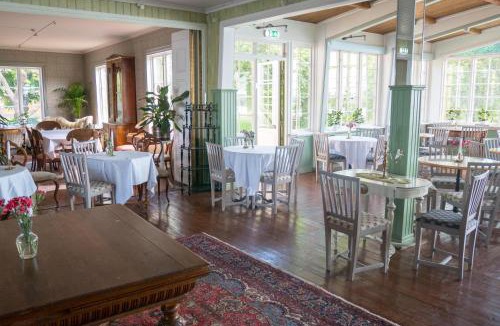 Klintehamn Hotel | Warfsholm
