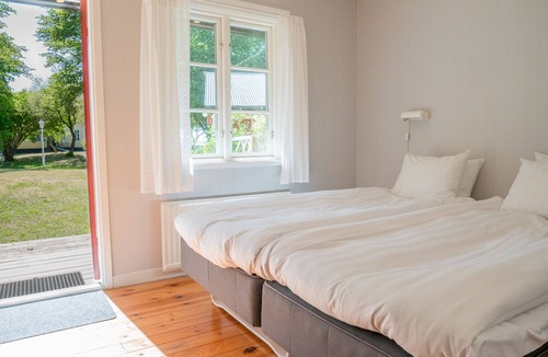 Klintehamn Hotel | Warfsholm