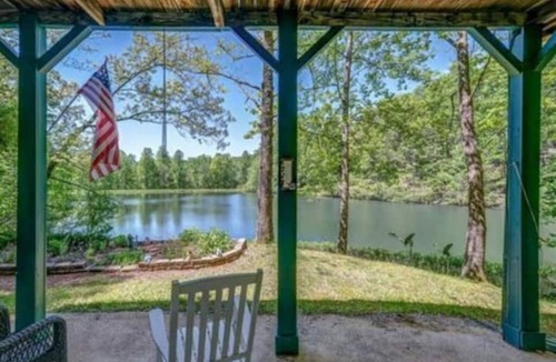 Murphy Cabin | Waterfront cabin in the mountains. Peaceful, relaxing setting.