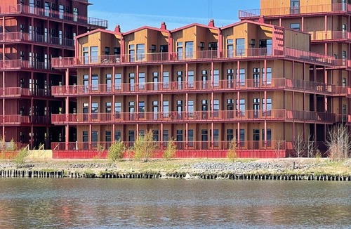 Lundby Apartment | Waterfront Cabins Studio Apartments