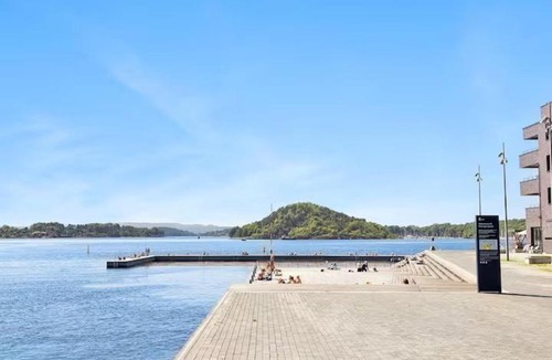 Gamle Oslo Apartment | Waterfront Central Apt by Opera & Munch