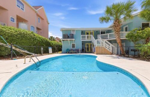 Long Bay Estates House | Wavecrest Grand with Pool Great for Groups