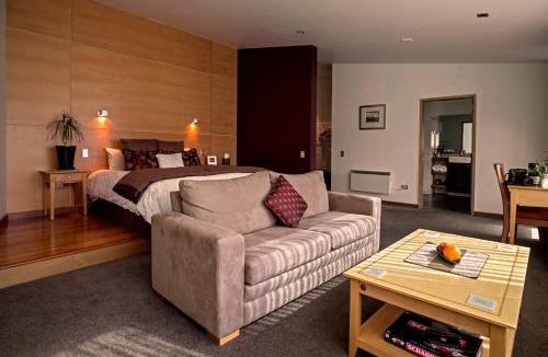 Craigieburn Valley Ski Club Hotel | Wilderness Lodge Arthurs Pass