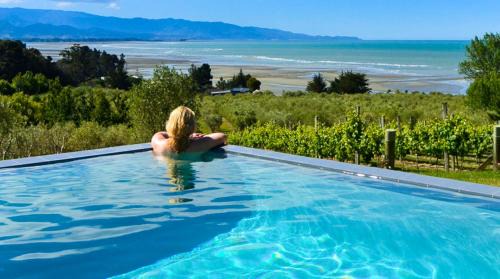 Tasman Apartment | Windhover Estate