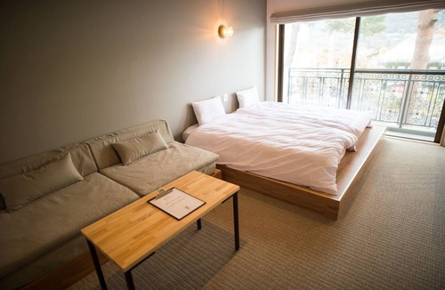 Gora Hostel | WPÜ HOTEL HAKONE