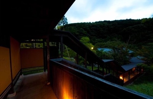 Yufuin Onsen House | Yufuin Gettouan