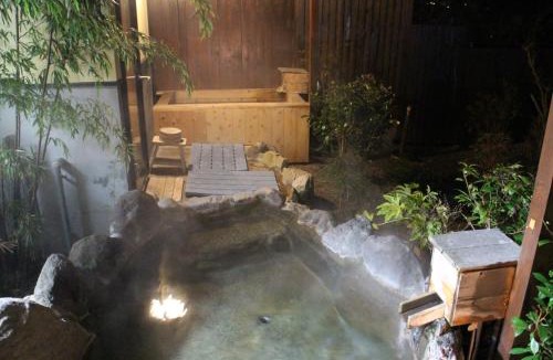 Yufuin Onsen Hotel | Yufuin-Sanso Waremokou