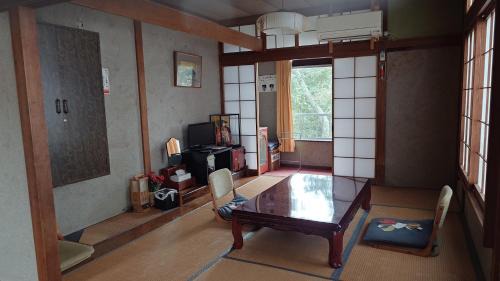 三介荘