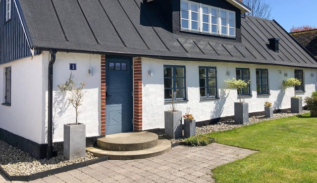 3 bedroom awesome home in Simrishamn
