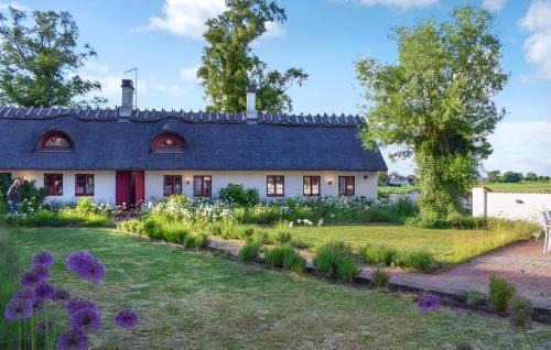 3 Bedroom Nice Home In Tommarp