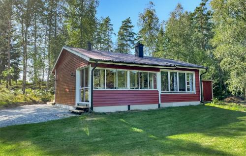 3 Bedroom Pet Friendly Home In Vaggeryd