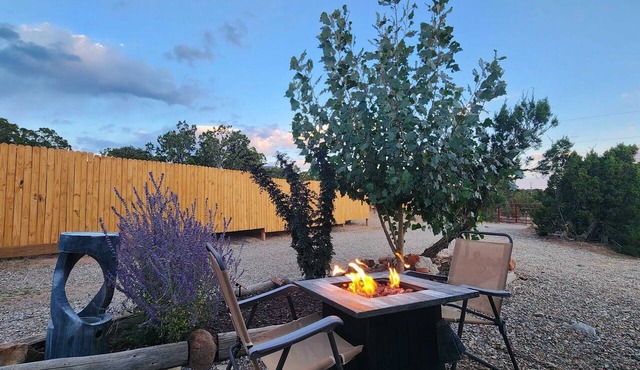 35' RV- Glamping |Firepit |Private| 15min to Plaza