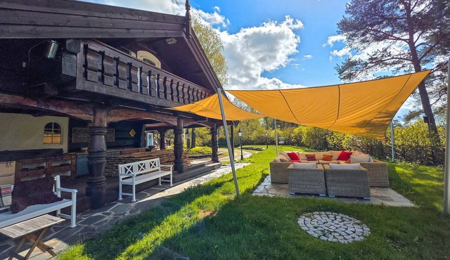 4 bedroom amazing home in Ytre Enebakk