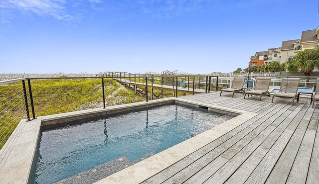 4 Collier Beach, Oceanfront, Pool, Elevator, Free Golf, Views
