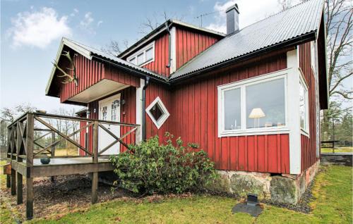 5 Bedroom Nice Home In Lidhult