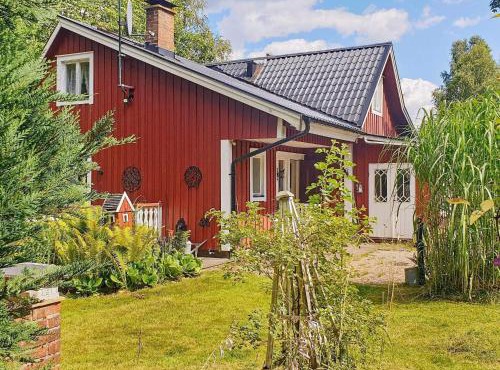 8 person holiday home in Annerstad-By Traum