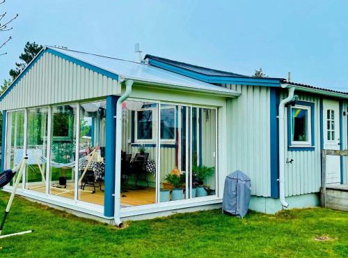 8 person holiday home in Tvååker