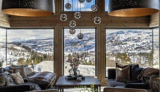 Architect-designed cabin near Hardangerfjord