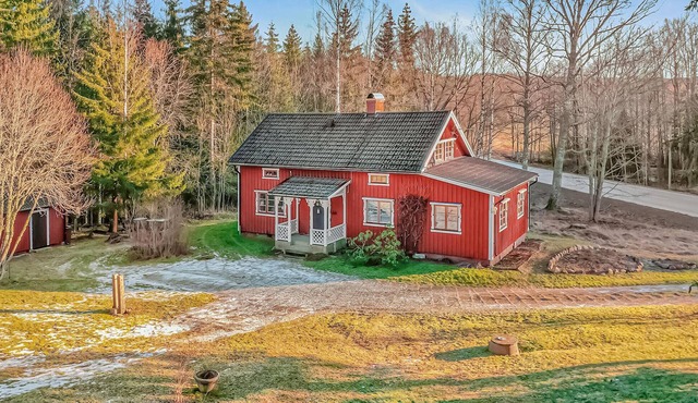 Awesome home in åmål with WiFi