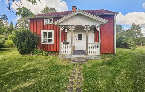 Awesome Home In Skillingaryd With Wifi