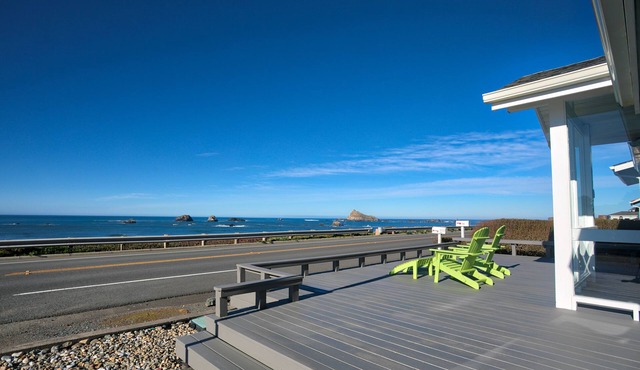 Beachfront Bungalow! Bungalow Azul @ Pebble Beach.