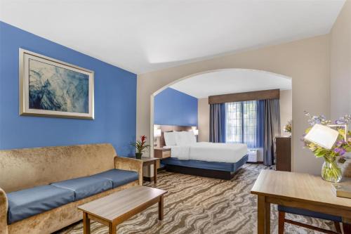Best Western Plus River Escape Sylva/Dillsboro