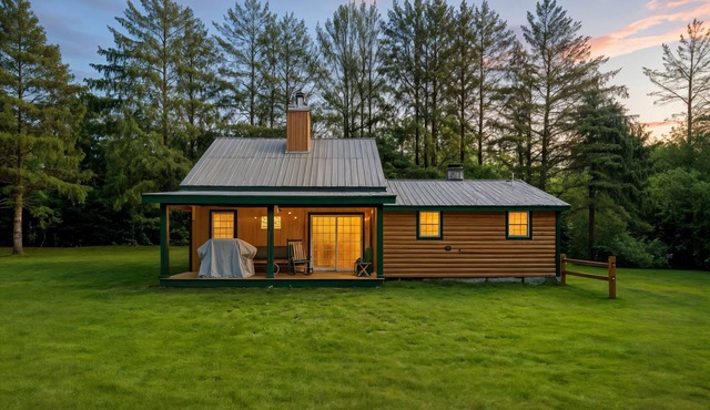 Charming off grid Adirondack retreat