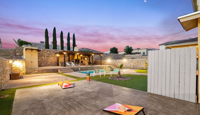Cimarron Oasis. Can Heat Pool. Movie Theater